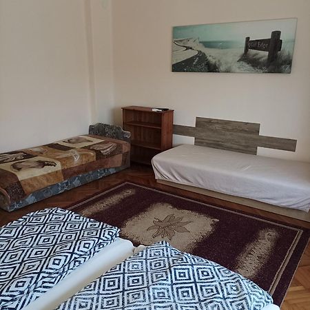 Bandi Vendeghaz Apartment Verpelet Exterior photo