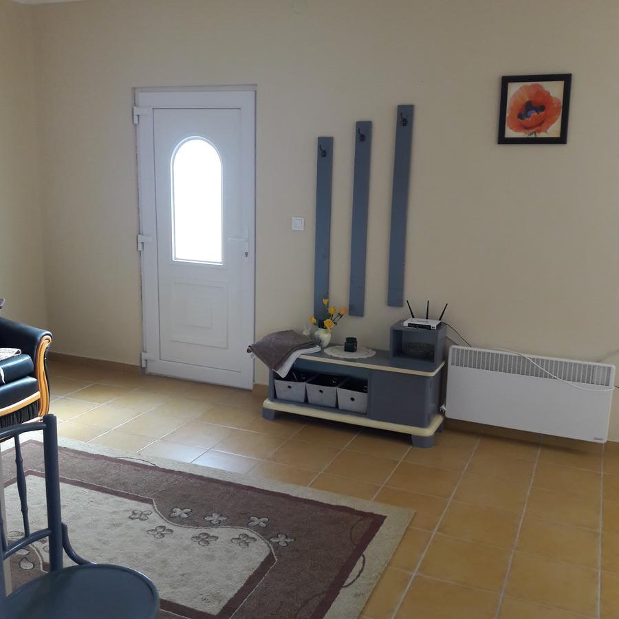 Bandi Vendeghaz Apartment Verpelet Exterior photo