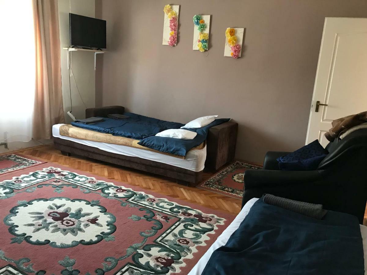Bandi Vendeghaz Apartment Verpelet Exterior photo